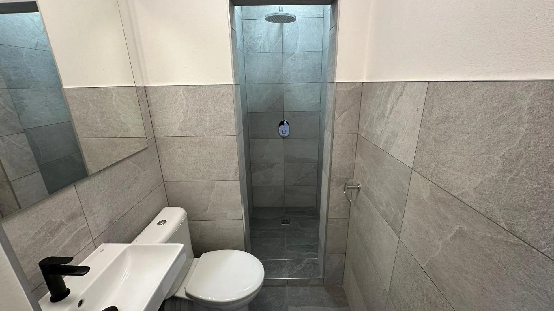 Onefam Arbes Hostel Prague