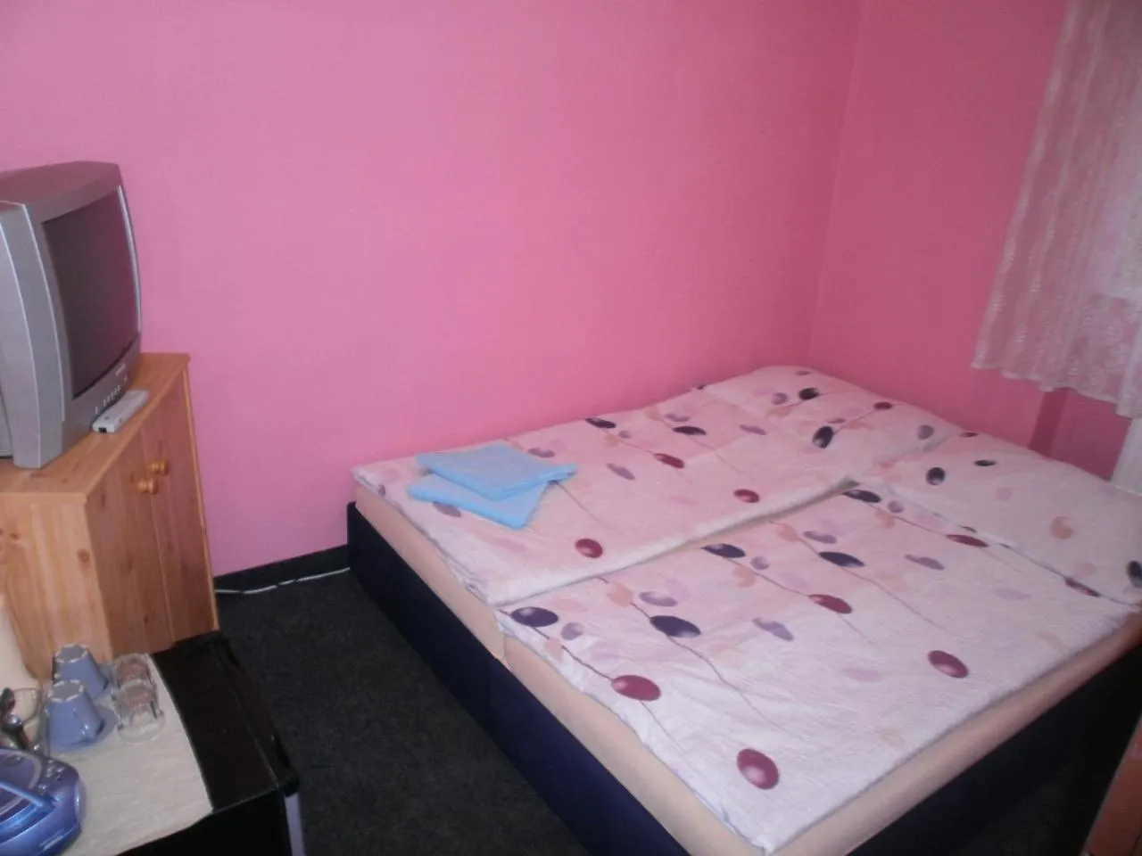 Onefam Arbes Hostel Prague